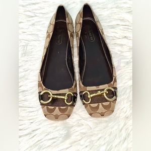 Coach flat dress shoes size 8